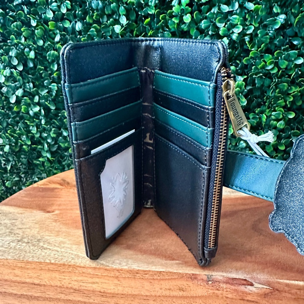 Loungefly The Lord of the Rings Doors of Durin Glow-in-the-Dark Zip Wallet - Picture 3 of 3
